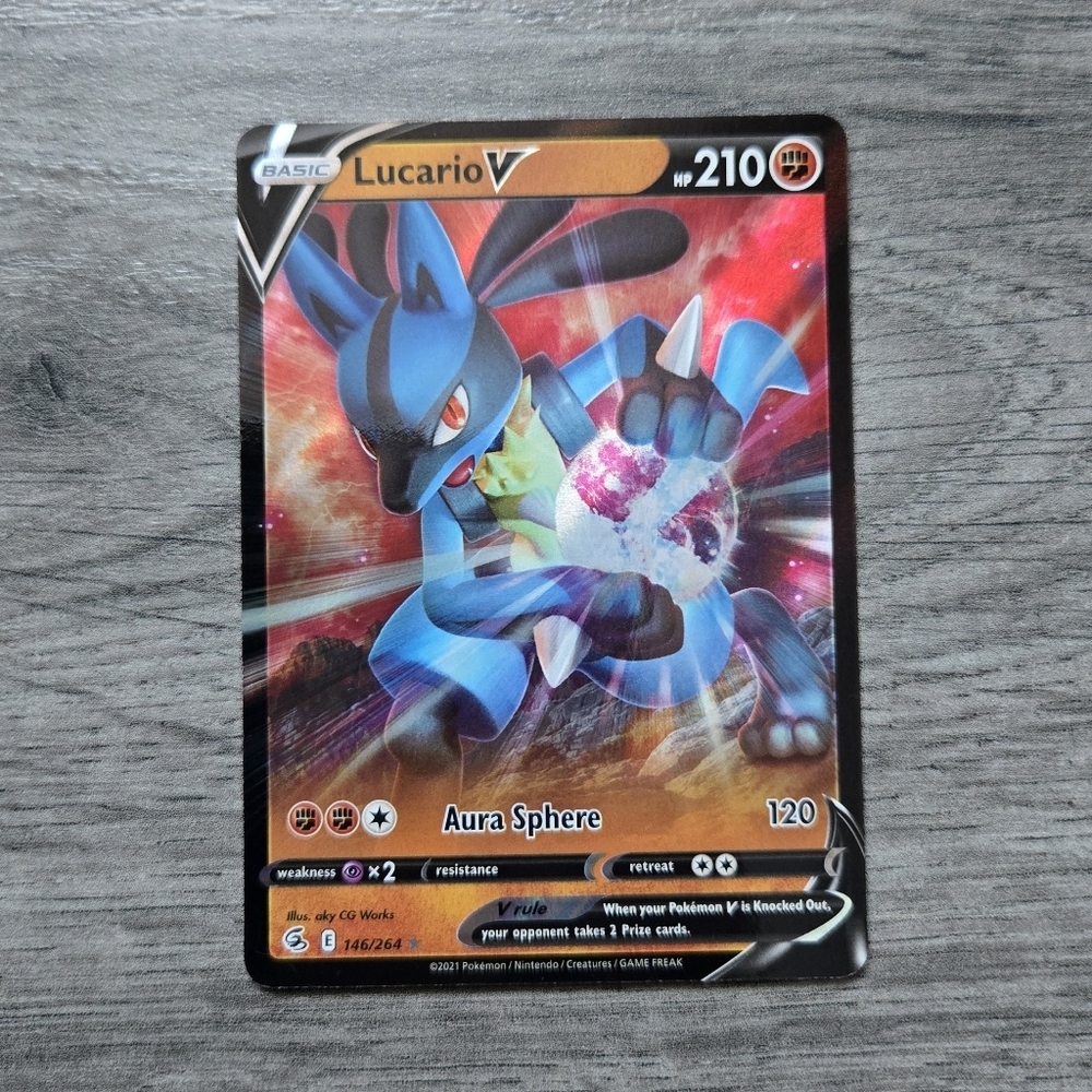 Lucario V #146 Pokemon Fusion Strike Holo Card